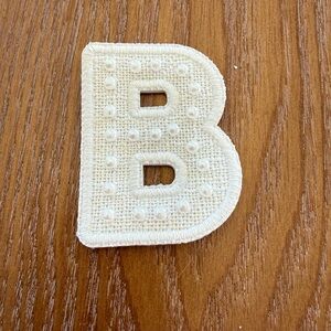 Pearl B letter patch